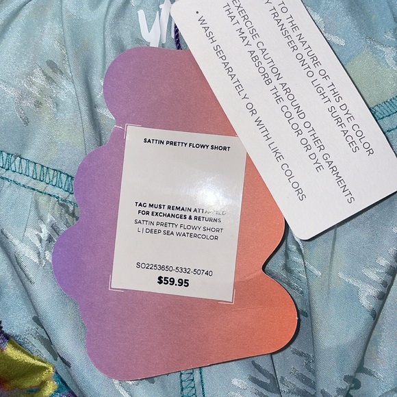 NWT yitty colorful shorts - Picture 3 of 4